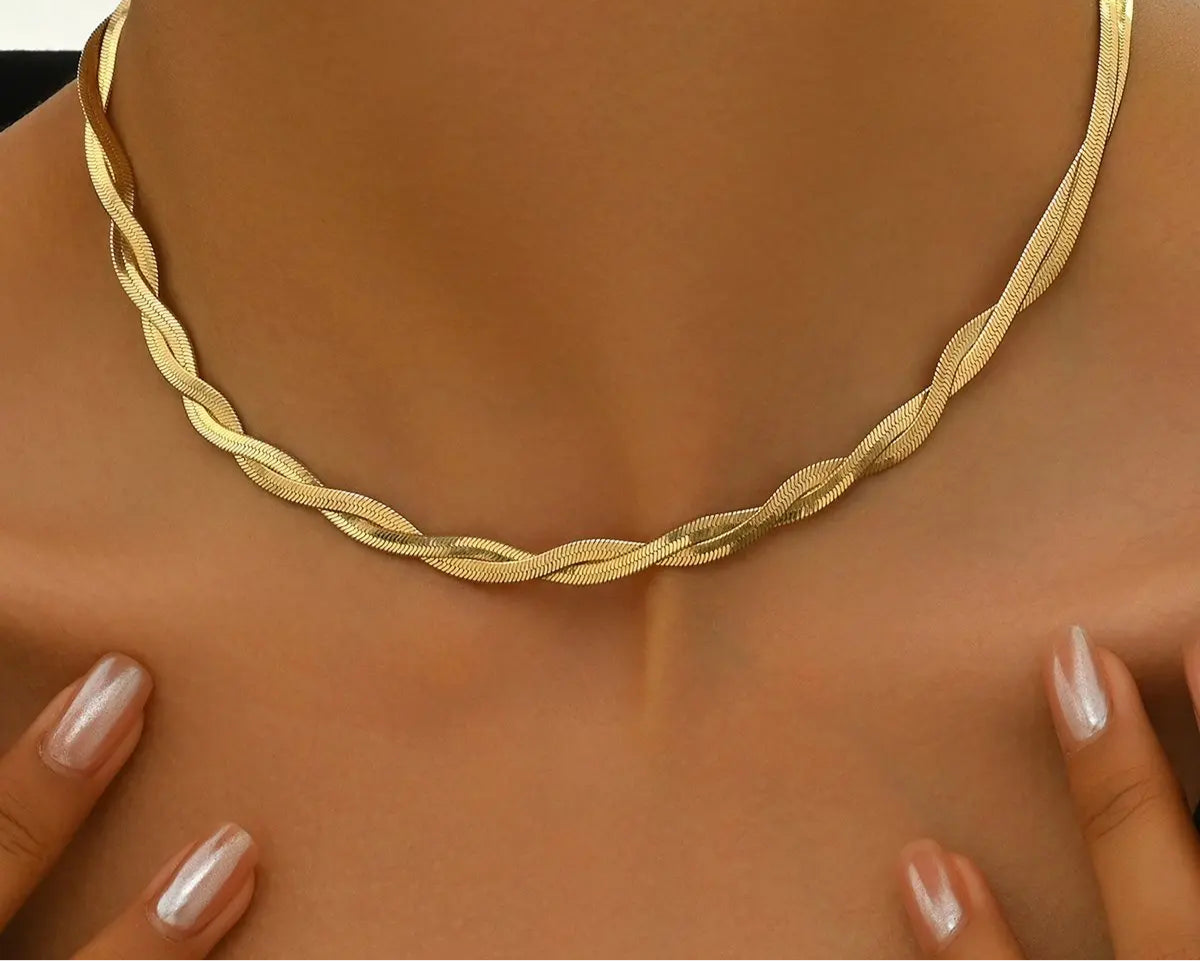 Elegant Choker Necklace For Women